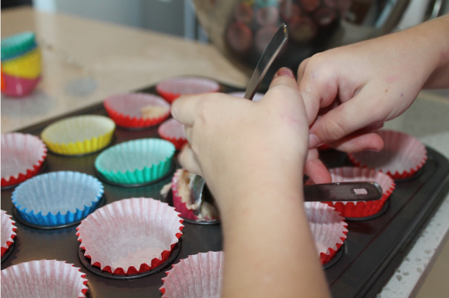 Strawberry Yogurt Mini Cupcakes